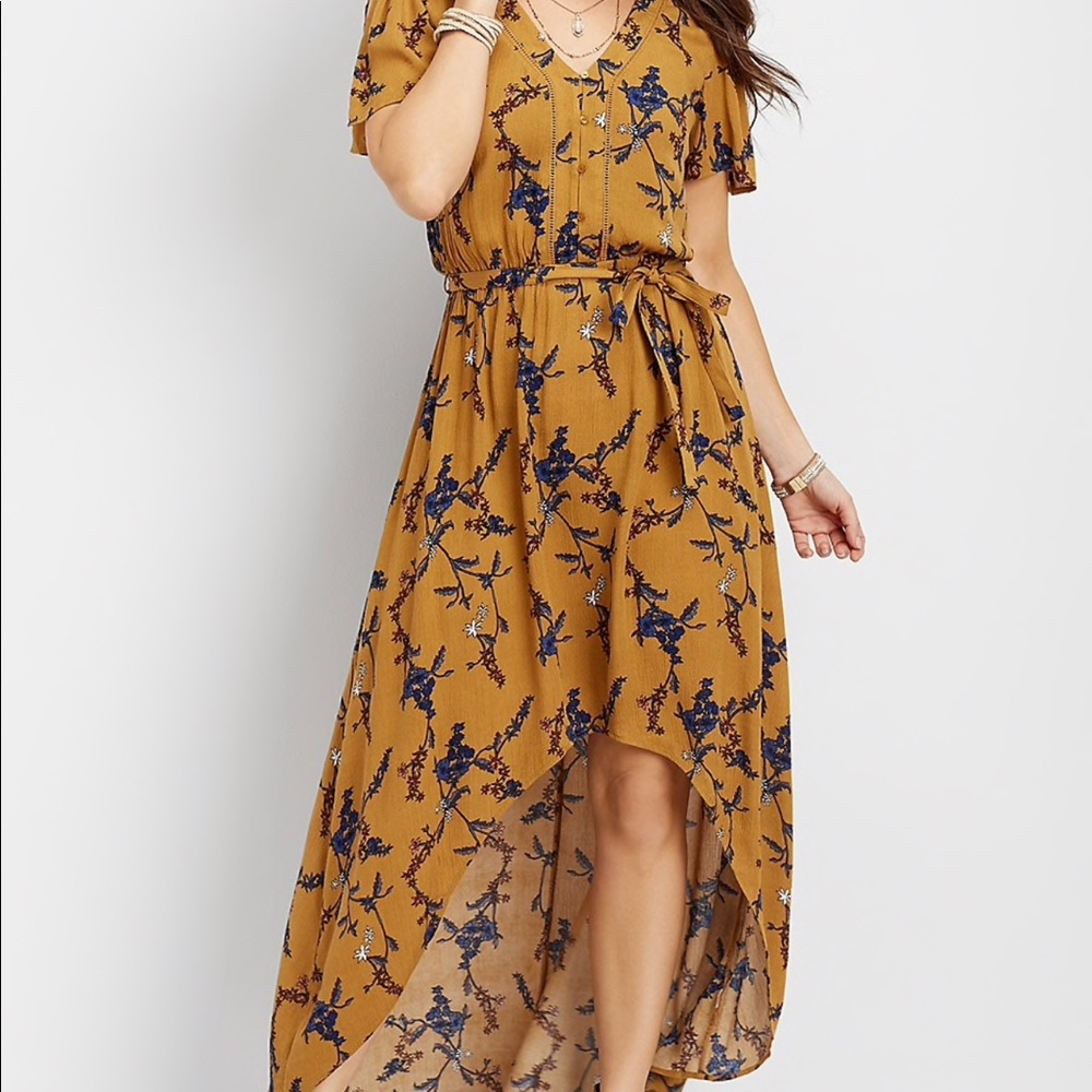 Floral high low dress!